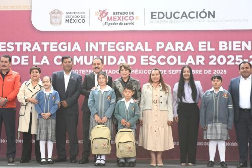 En la primera semana de clases, SMSEM respalda a sus maestros con presencia en los principales actos oficiales